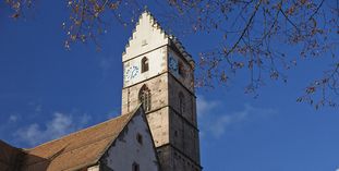 Glockenturm der Kirche von Kloster Alpirsbach